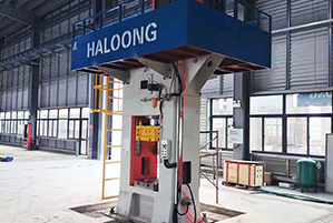 伺服螺旋壓力機(jī) 伺服螺旋壓力機(jī)